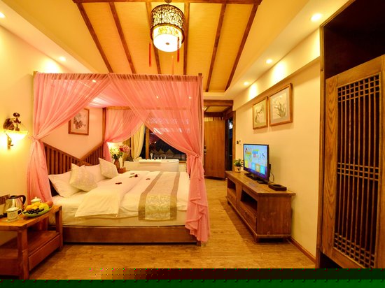 豪华观景浴缸房