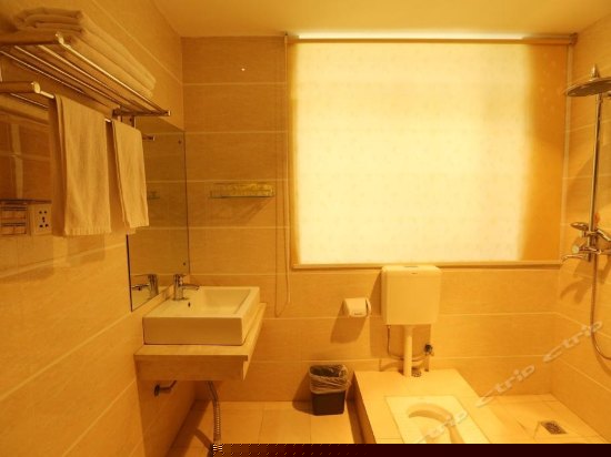 家庭房（三人间）