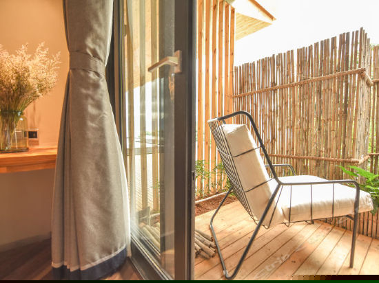 庭院海景大床房