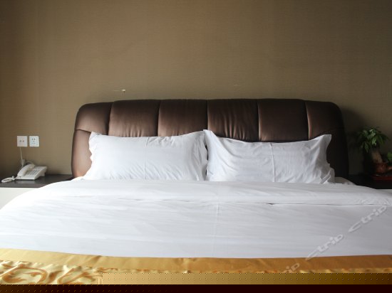 豪华海市双景双卧套房