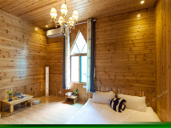 特色木屋主题房