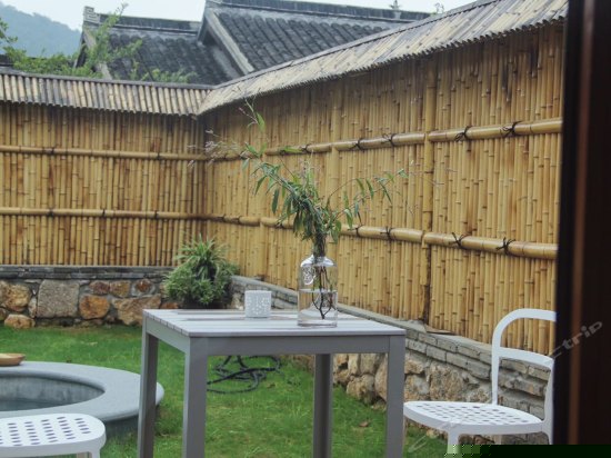 北欧独立温泉房