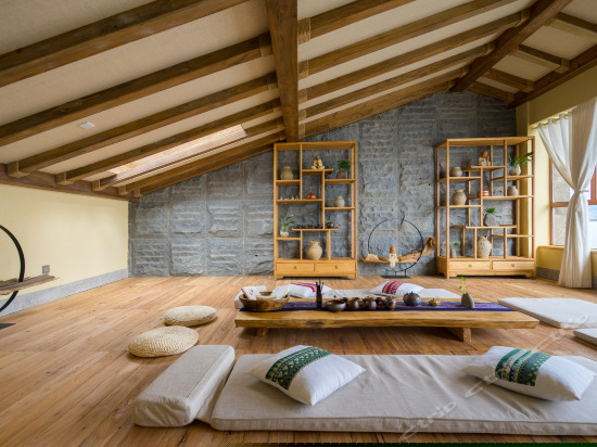 禅修阁全海景复式套房