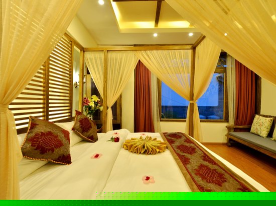 豪华观景浴缸房