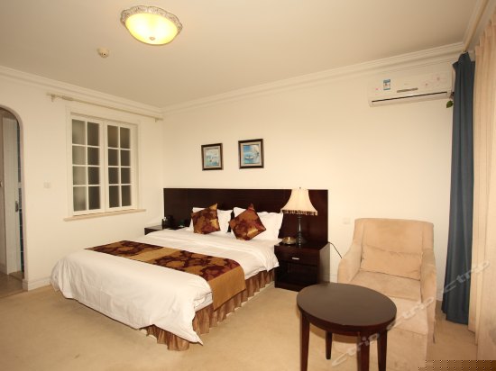 龙湾豪华大床房