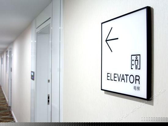 希岸豪华双床房