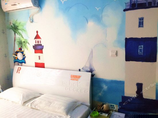 春色满园飘窗园景大床房