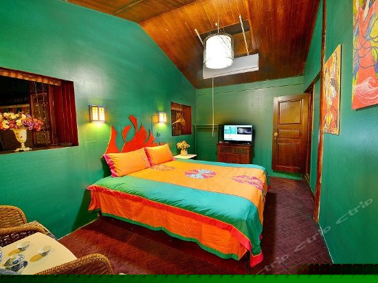 豪华天窗蜜月房