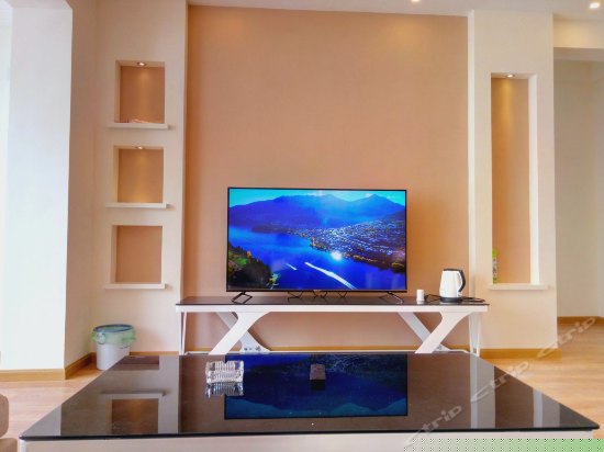 洱海天域现代简约宜家风格海景两居室