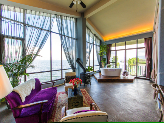 270度高层大套房