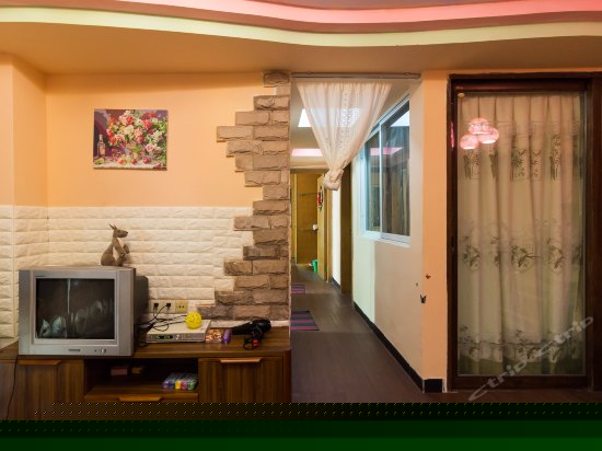 高层精装三房一厅