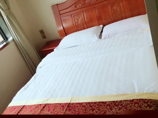 商务单人间带电脑