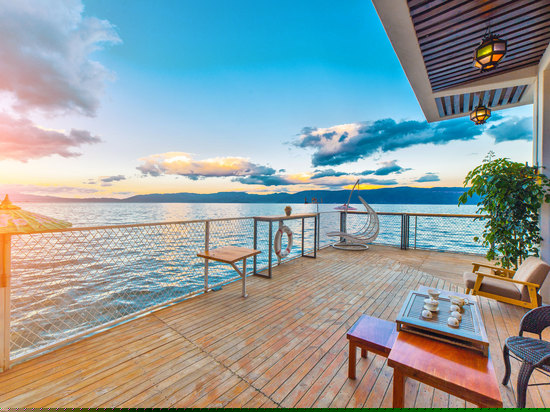 尘外·270°海景露台大床房