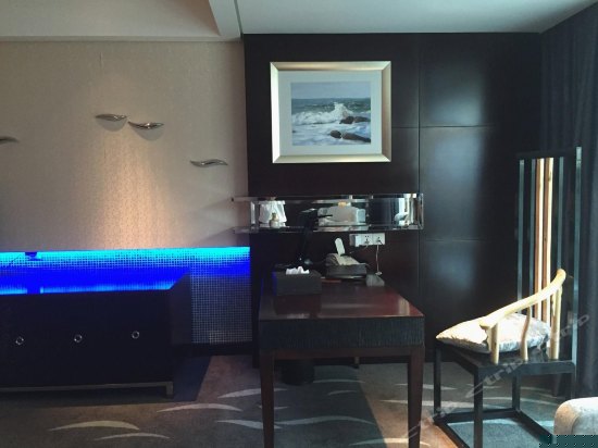 普通双床房（无窗）