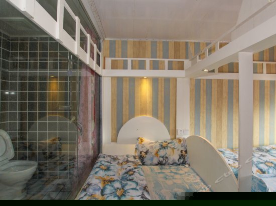 梦幻城堡（临江标间）