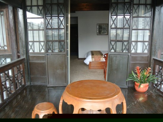 观景豪华大床房