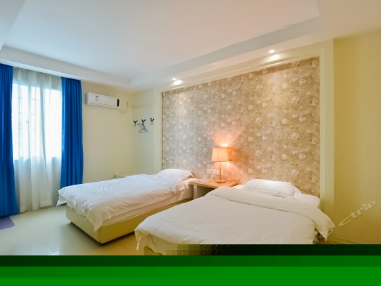 温馨浪漫双人床