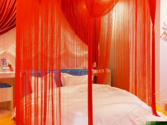 浪漫情趣圆床房(无窗)