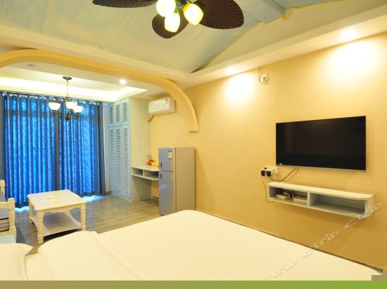 精品蜜月阳台房