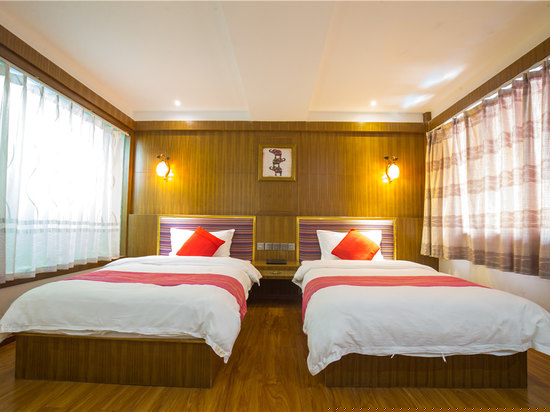 傣家风情双床房