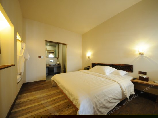 此喜二楼阳台大床房