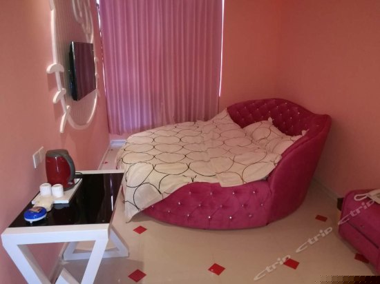 穿越时空主题房