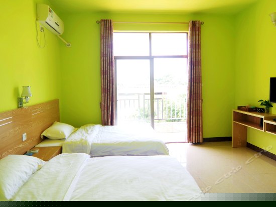 日落阳台标准间