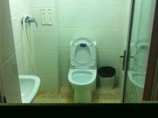 家庭间