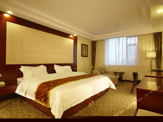 豪华大床间