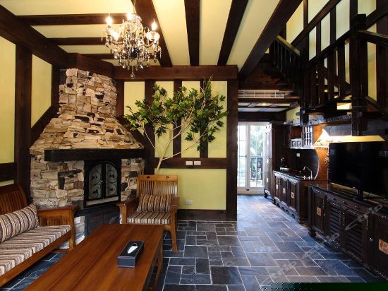 楼中楼海景双人房