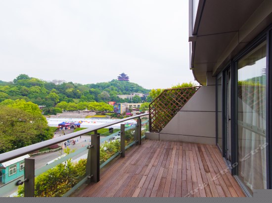 雅致景观大床房