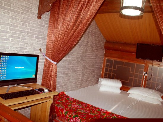 阁楼复式家庭套房