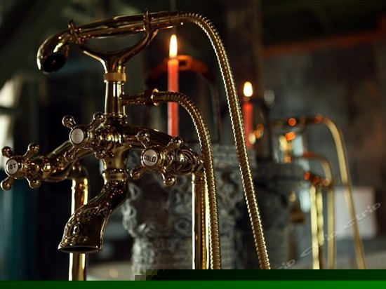 院景露台小套房雨霖铃