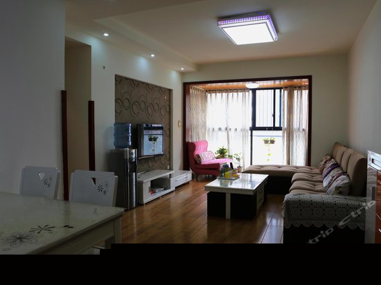 简约三室一厅大套房