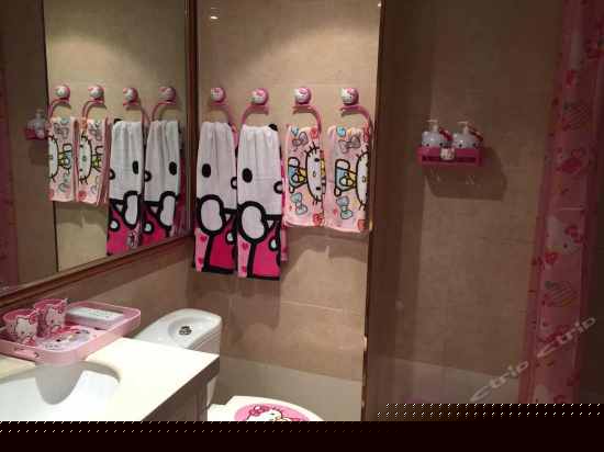 HELLO KITTY主题房