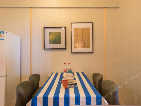 比邻双卧有套房