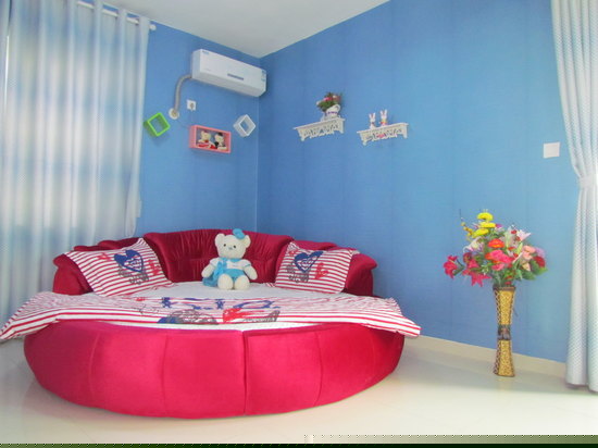 情深深海景圆床房