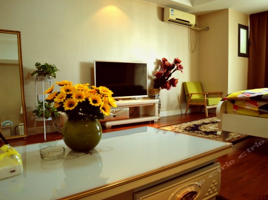 养生豪华大床房