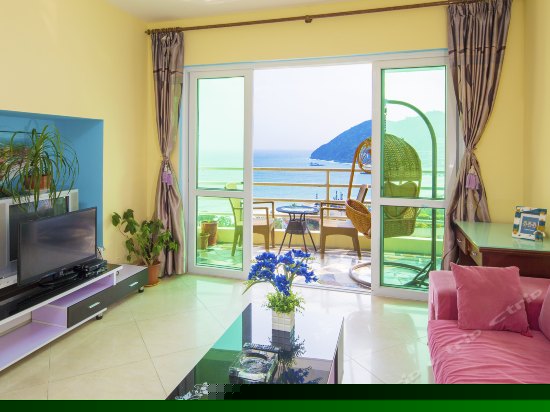 瑞海豪庭180度海景三室二厅房