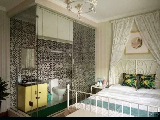 天使之城观景露台大床房