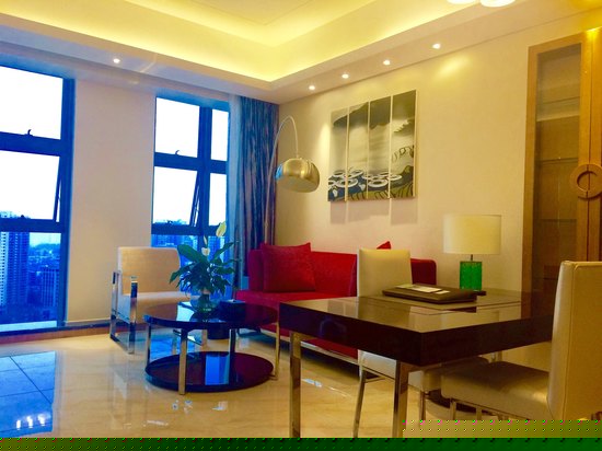 行政一居室套间