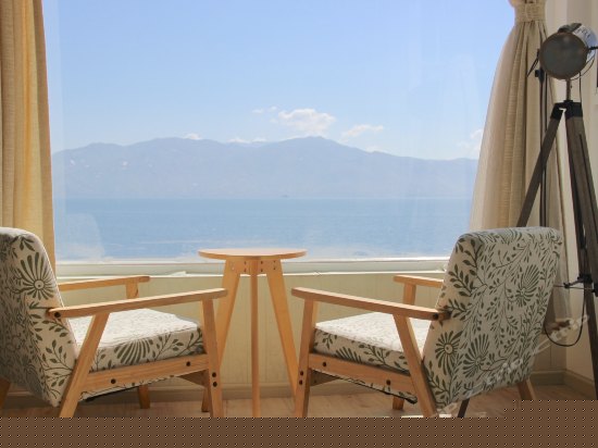 三层海景浴缸大床房301