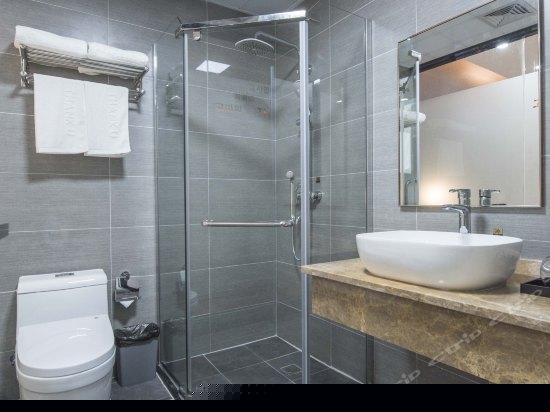 标准大床房(无窗)