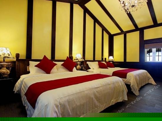 楼中楼海景四人房