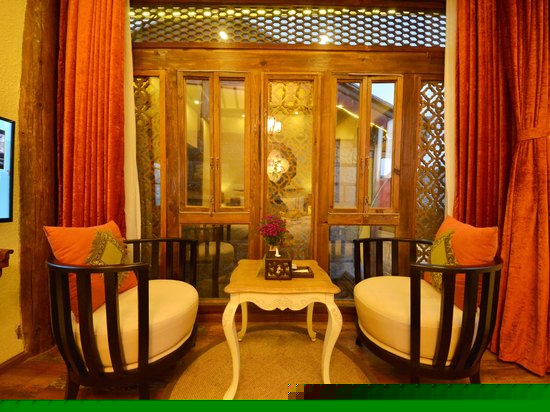 爱尚院尊享时光奢华园景大床房