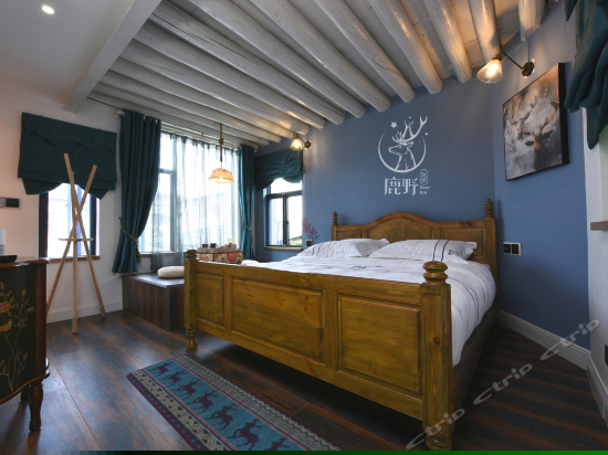 鹿贰标准大床房