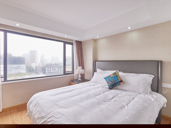 西子景颐家庭套房