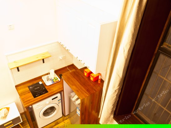 Loft复式庭院阳台四人间