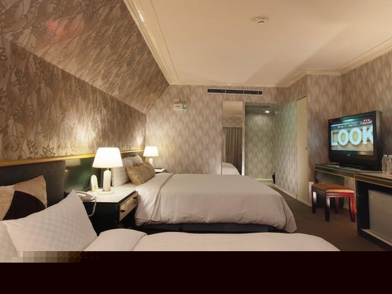 典雅家庭套房4人房