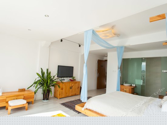 全海景落地窗大床房风花